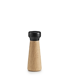 Craft peberkværn small eg og sort fra Normann Copenhagen