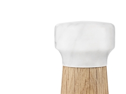 Craft saltkværn small eg og hvid fra Normann Copenhagen