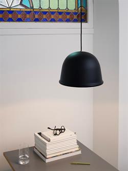 Local loftlampe flere farver fra Normann Copenhagen