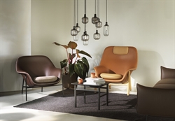 Amp loftlampe sort og smoke i small fra Normann Copenhagen