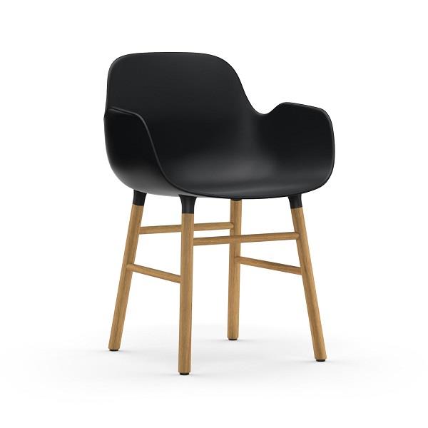 Form stol med armlæn eg/sort fra Normann Copenhag