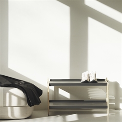 Sko shoe rack grå - skoreol fra Normann Copenhagen