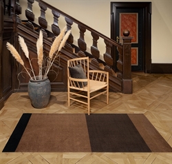 Løber - tæppe - måtte Stripes Horizon cognac/mørkebrun/sort 90x200 cm fra Tica Copenhagen